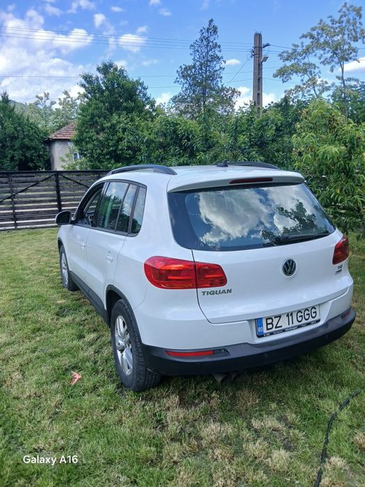 VOLKSWAGEN Tiguan 2015 — imagine 4