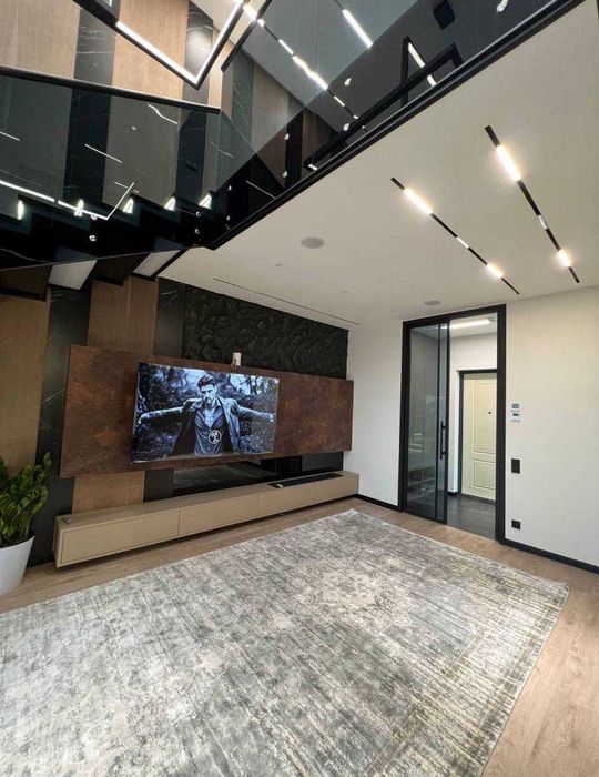 Сдается 4х комнатная Пент-Хаус! Жк Nrg-Айбек!