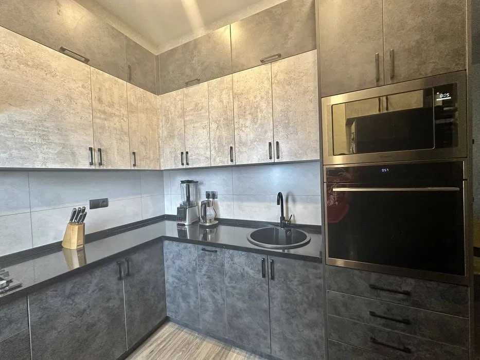 Дархан Метро Хамид Алимжан 3-комнатная Басри Баба Мирзо-Улугбекский