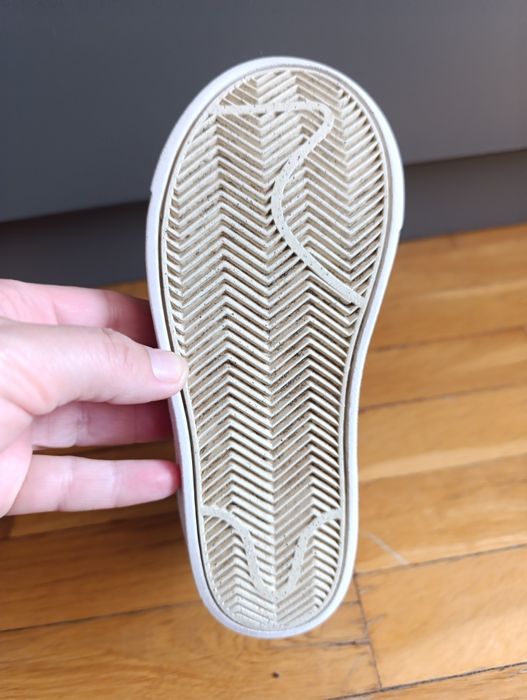 Nike маратонки-  29,5 ном.