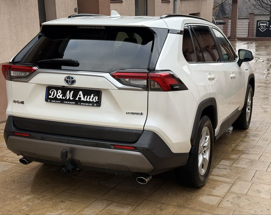 Toyota RAV4 HYBRID  Alb PERLAT 147.000km Model 2020 + Roti aliaj