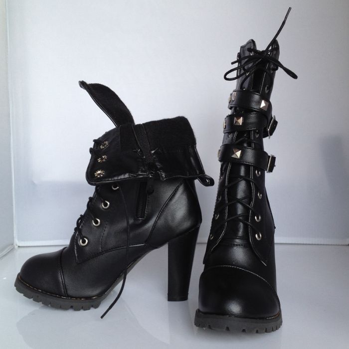 Дамски боти с цип