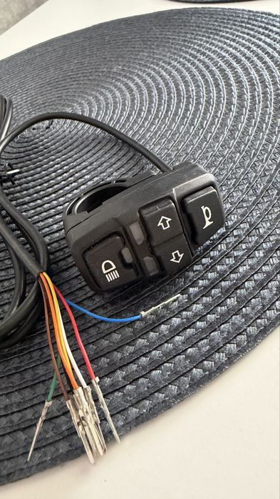 Comutator Far Lumini claxon semnalizare DK336 pentru scuter electric, bicicletă