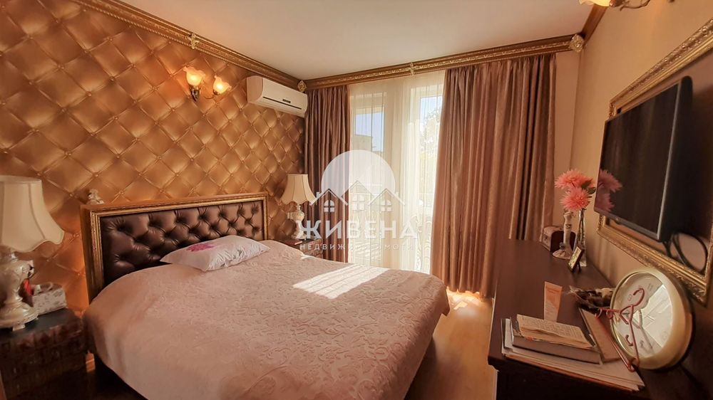 Тристаен апартамент за продажба в к.к.Слънчев бряг