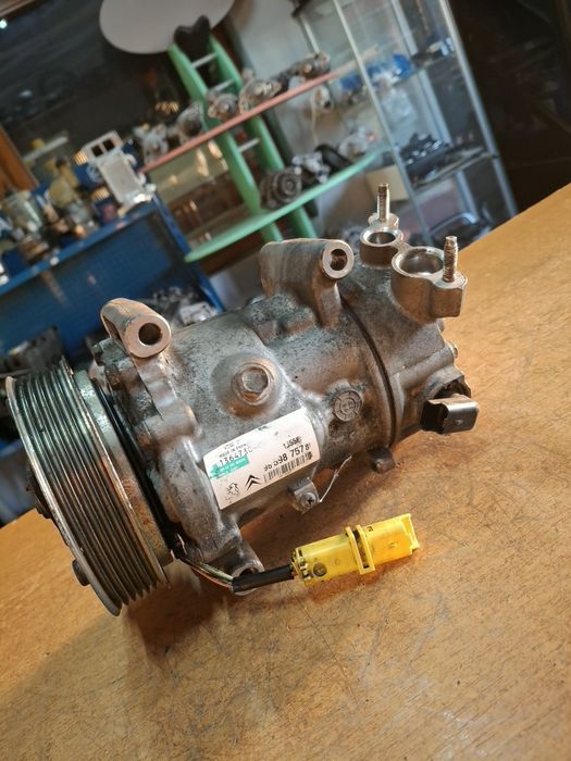 Compresor aer condiționat Peugeot 207 Citroen C4  Berlingo 1.4i 1.6 hdi