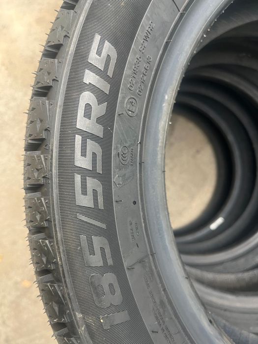 Зимние шины новые