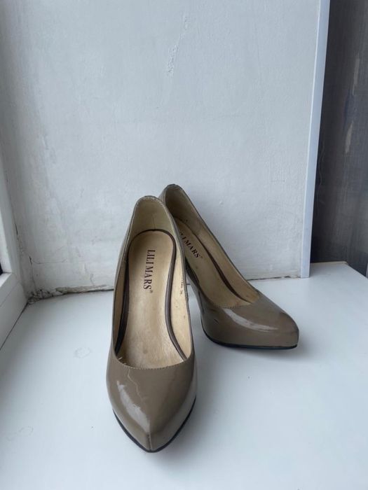 Продам туфли лодочки б/у