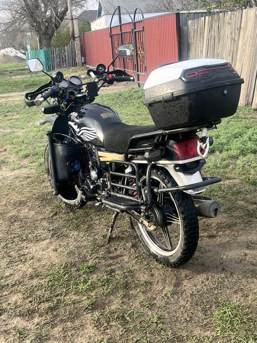 Продам мотоцикл Suzuki GSX200