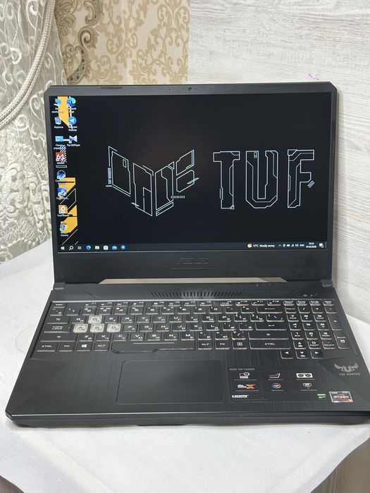 Мощный игровой ноутбук Asus TUF F15 FX505 AMD Ryzen 5 8/512 GTX 1650