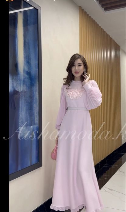 Продам нежно-розовое платье