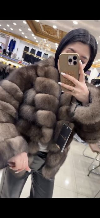 Шубу из натурального песца