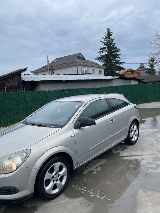 Opel astra h gtc