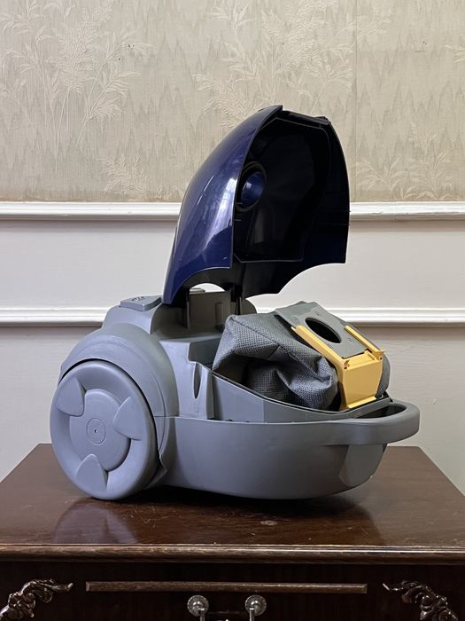 Пылесос LG V-C3243ND