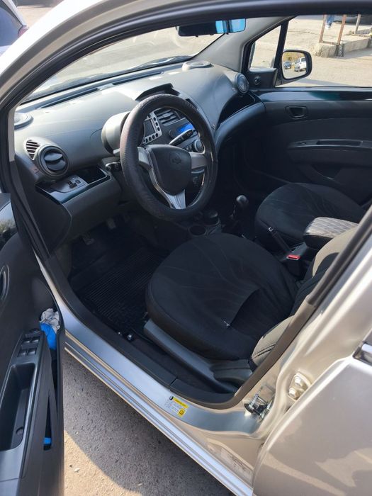 Продам свой спарк 2012г