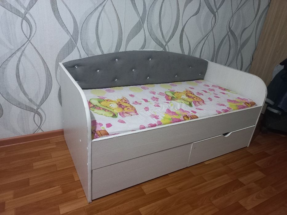 Детская подростковая кровать