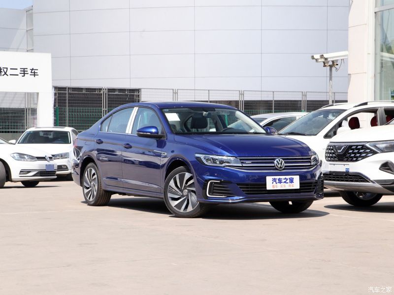 Тяга стабилизатора (стойка) VW E-Bora, E-Lavida