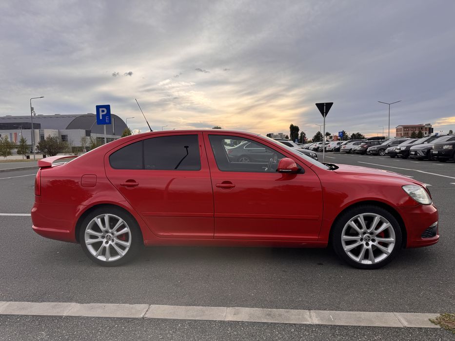 SKODA Octavia 2012 — imagine 3