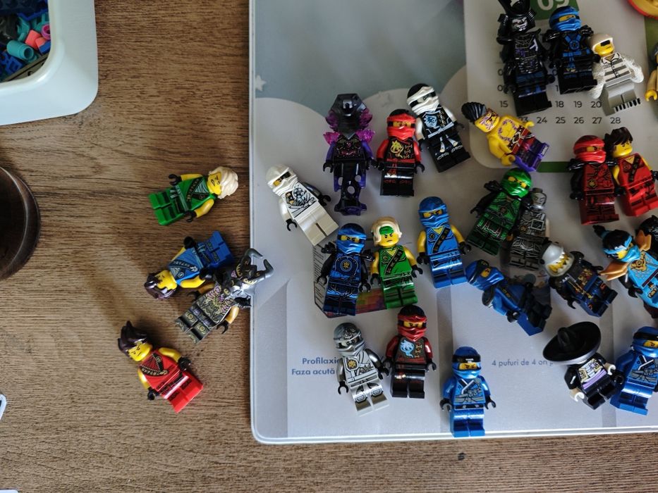 Figurine lego Ninjago,nexo knights