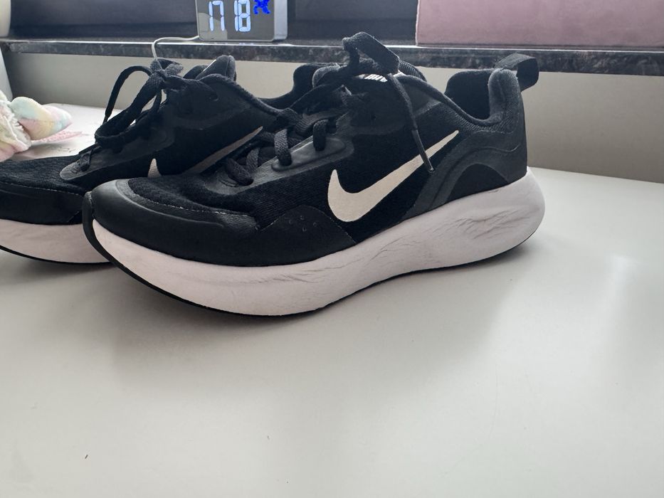Nike wearallday като чисто нови