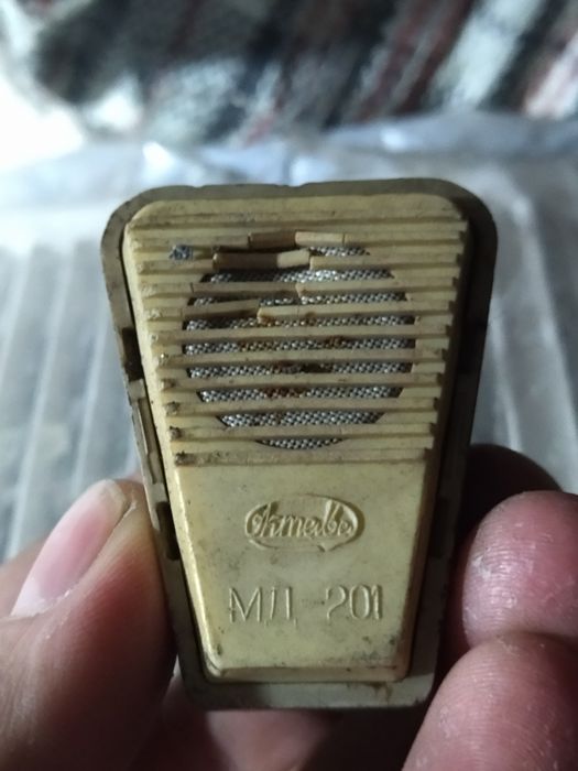 Ретро динамик рабочий