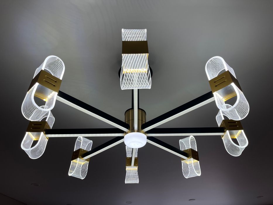 Продам Люстрю!!!