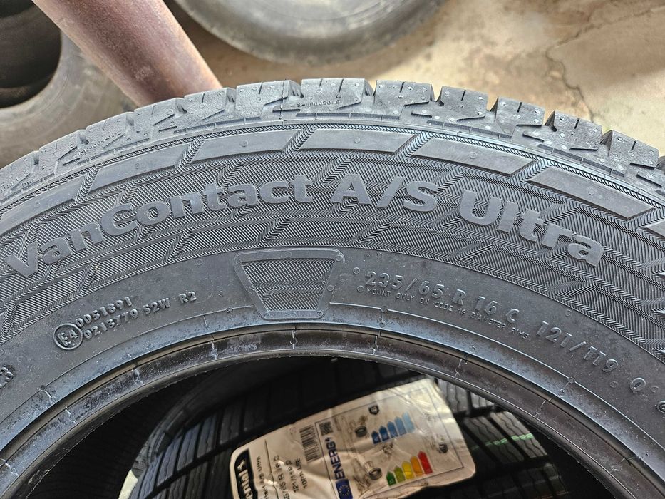 АКЦИЯ бусови гуми 235/65R16C Continental A/S Ultra 121Q 10PR 321лвсДДС