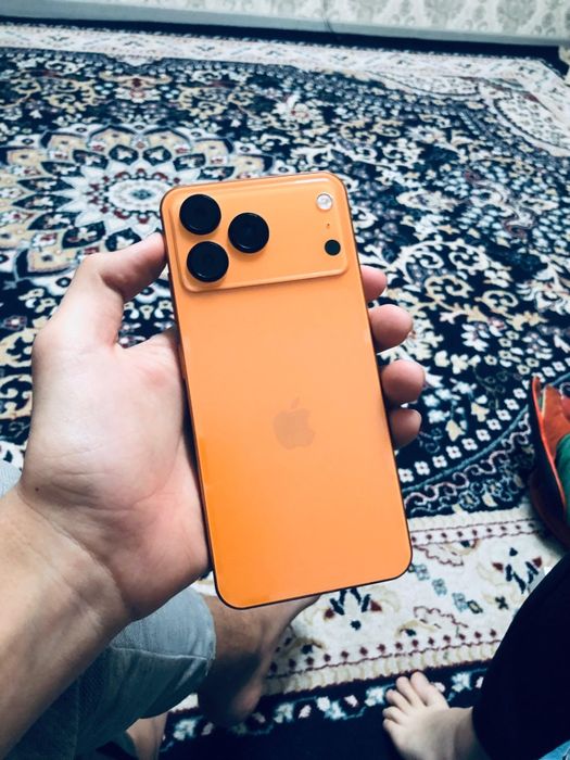 Продаю 2 телефона на 85000тг