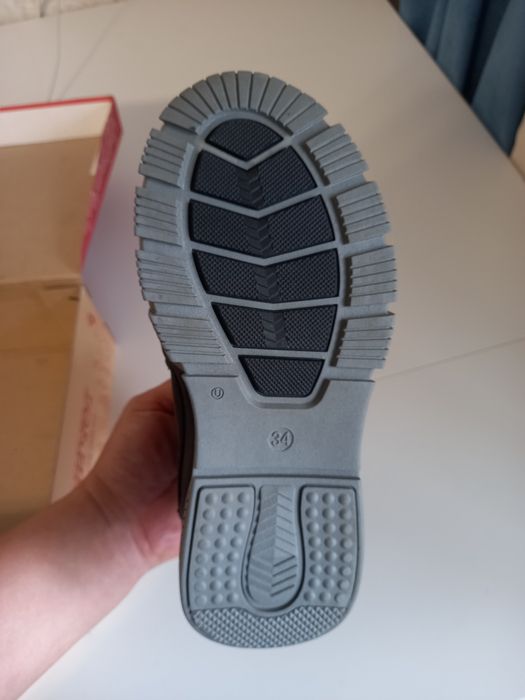 Продается обувь для мальчика