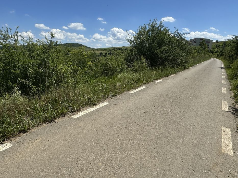 Vand 1000 MP Intravilan Suceagu , Bonanza Pentru Casa , Hala