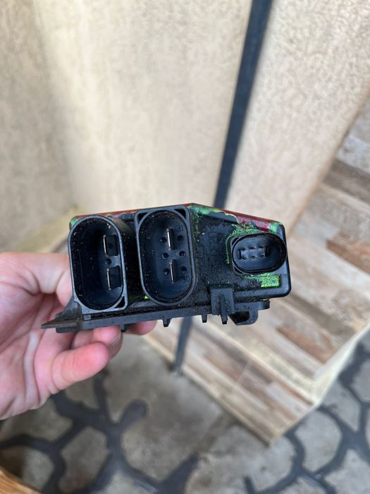 Releu electroventilator VW T5