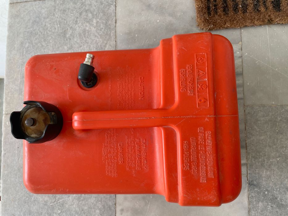 Резервоар Honda за извънбордов двигател