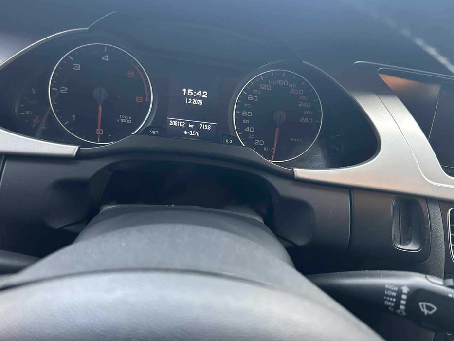 Audi A4 2.0 TDI Multitronic • Climatronic • Xenon , Piele , Navigatie