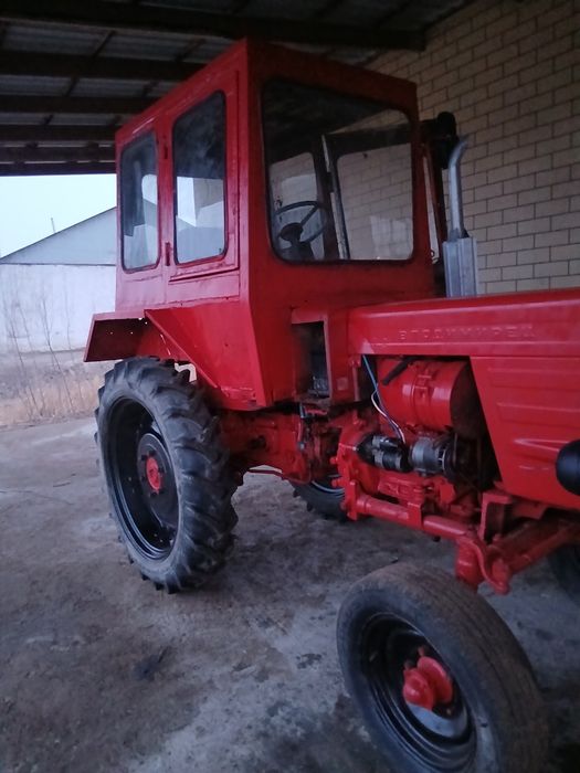 Traktor t25 sotiladi