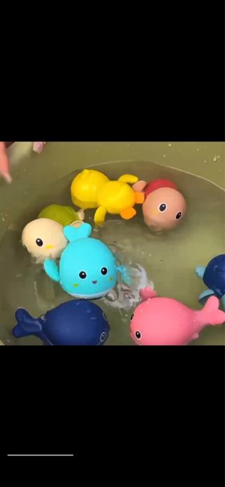 Хаммом учун сузадиган уйинчоклар