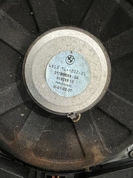 Swbwofer auto bmw sub scaun stare f buna