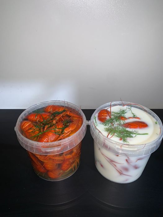 Раки готовые,живые,креветки