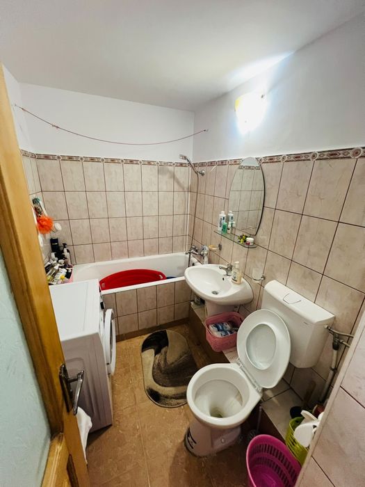 Apartament 2 camere cu garaj