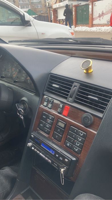 Мерседес бенз с180