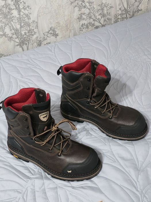 Продаю спецобувь Irish Setter