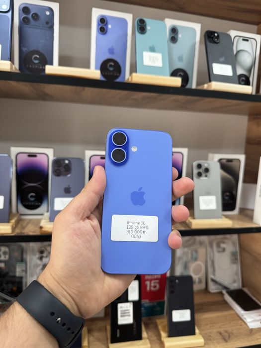 IPhone 16 128.