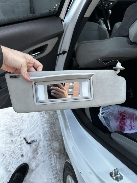 Продам доп стоп и козырек