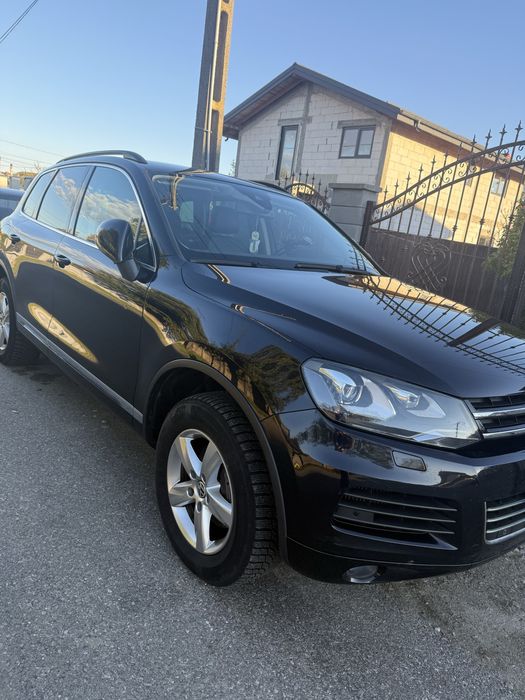 Volkswagen Touareg 3 0 V6 TDI 245 CP 2013  Extra Full Impecabil