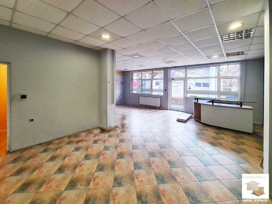 111380 Бизнес помещение за продажба в кв. Бузлуджа, Велико Търново