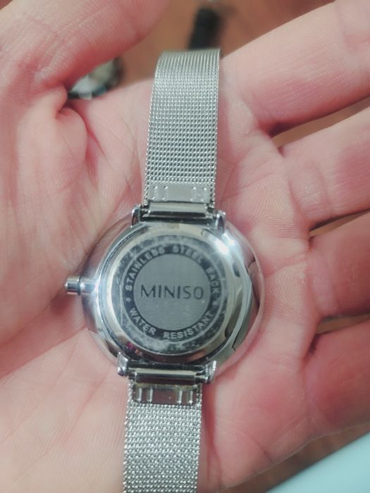 Часы женские брендовые