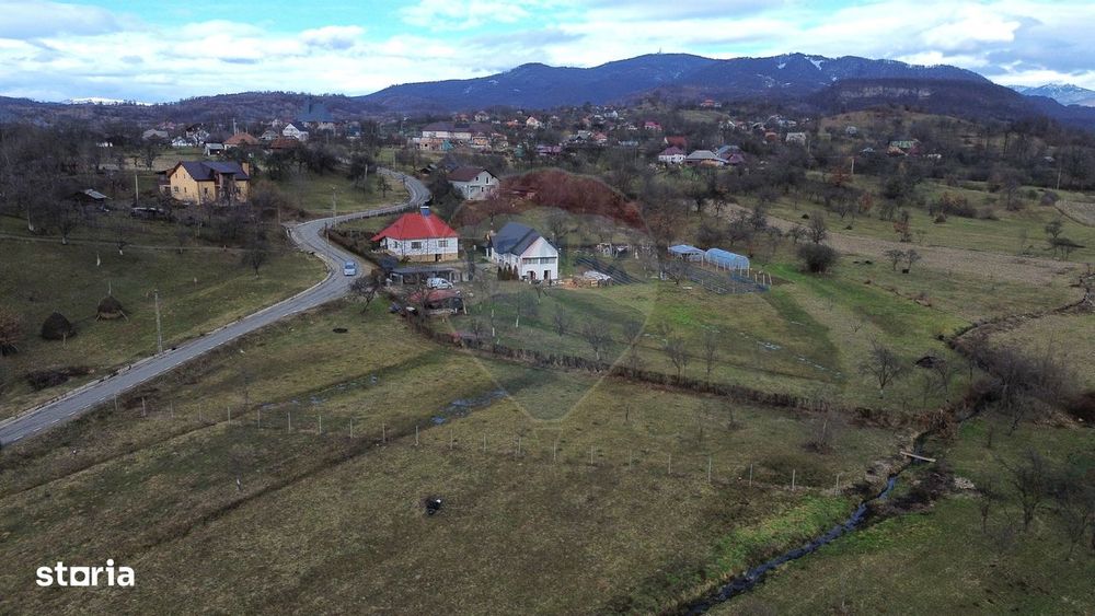 Teren intravilan de vanzare Șurdești