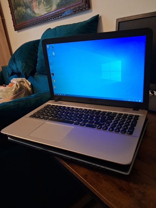 Laptop hp ssd  celeron