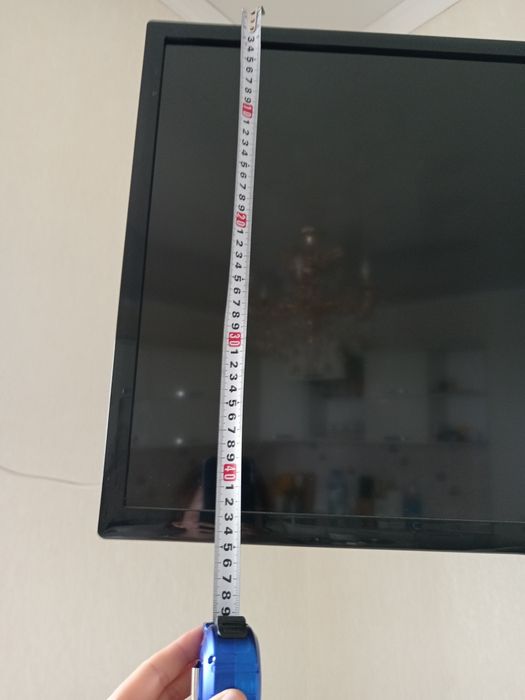 Телевизор   L G.