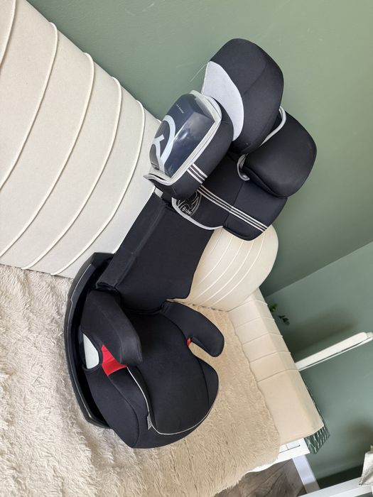 Автокресло Cybex.