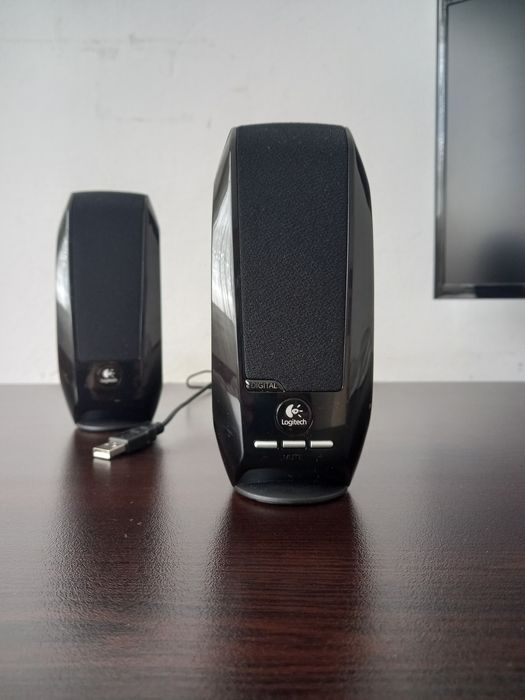 Тонколони Logitech S150 USB 2.0 – 1,2 W RMS, черни – работят отлично гр ...