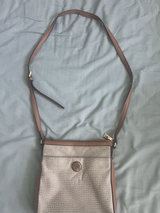 Дамска чанта Tommy Hilfiger